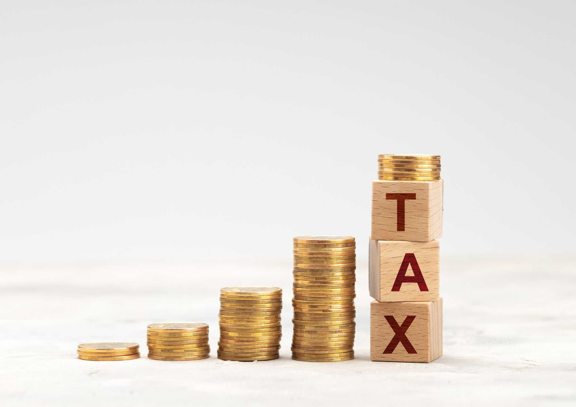 UK Economic Outlook Under Chancellor Rachel Reeves: Challenges, Fiscal Pressures & Investor Insights - Zomi Wealth